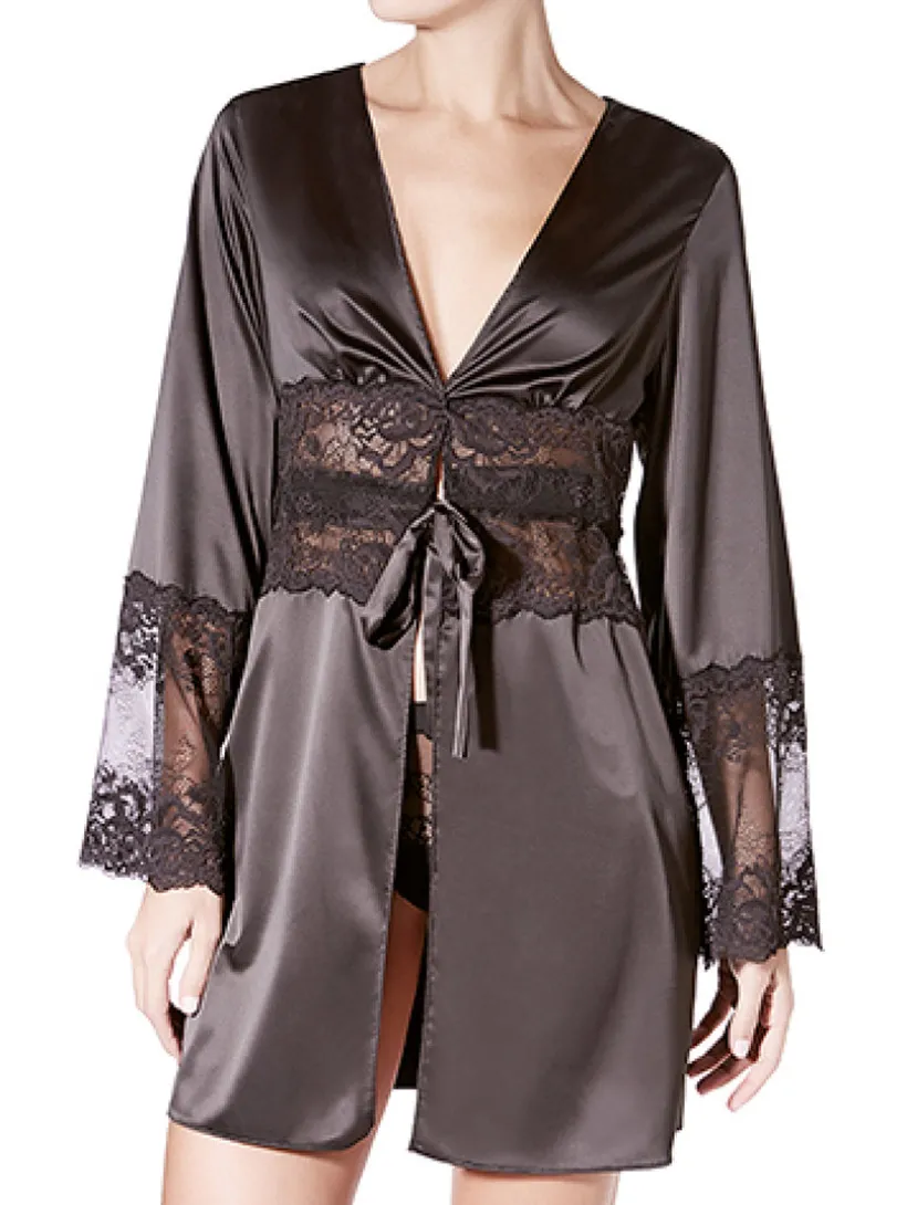 Janira Robe